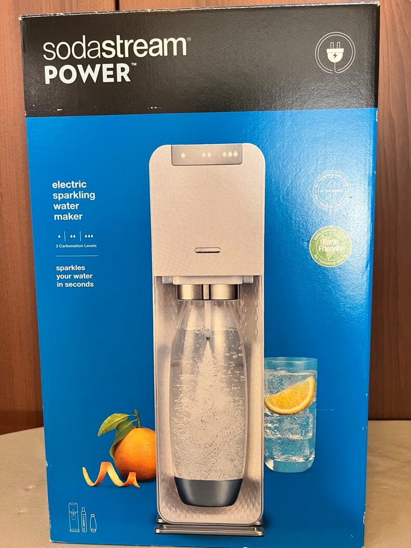 モナ様　SodaStream Power 炭酸水メーカー