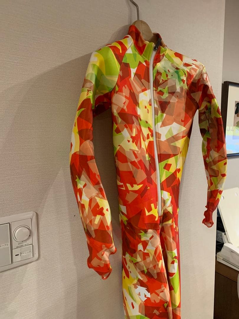 デサント　スキーレース用ワンピース