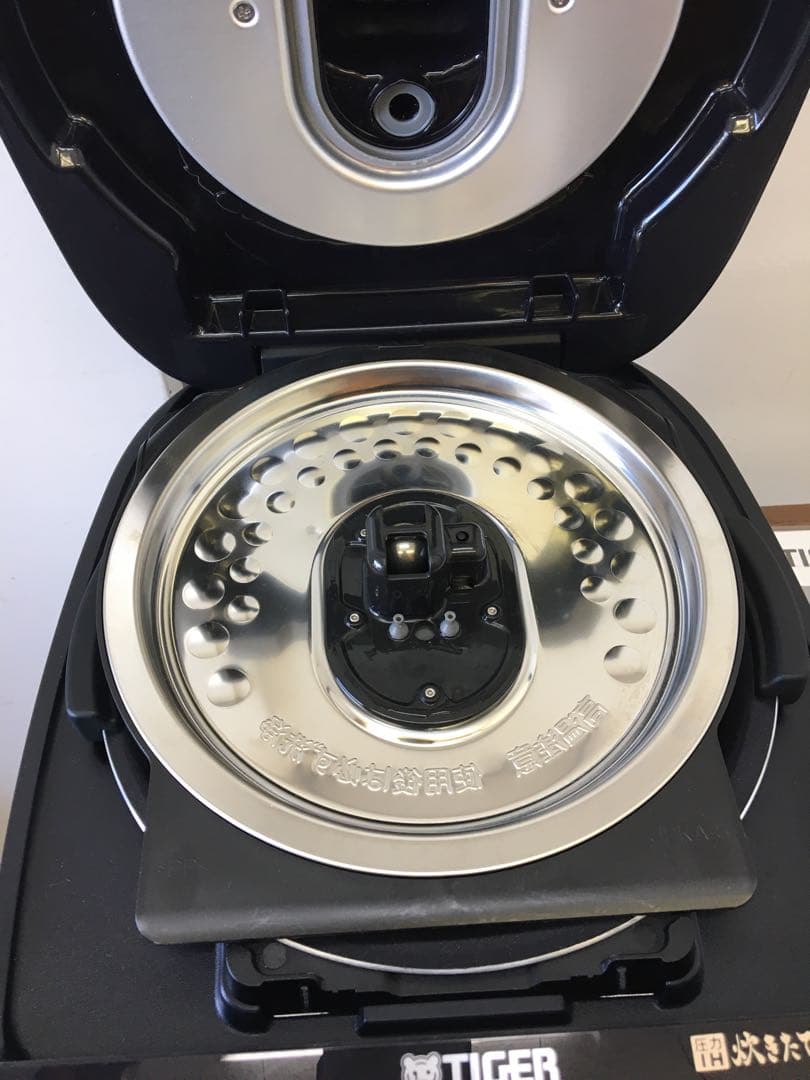 手渡し価格　S927 タイガー　圧力IHジャーさ炊飯器　2024年製