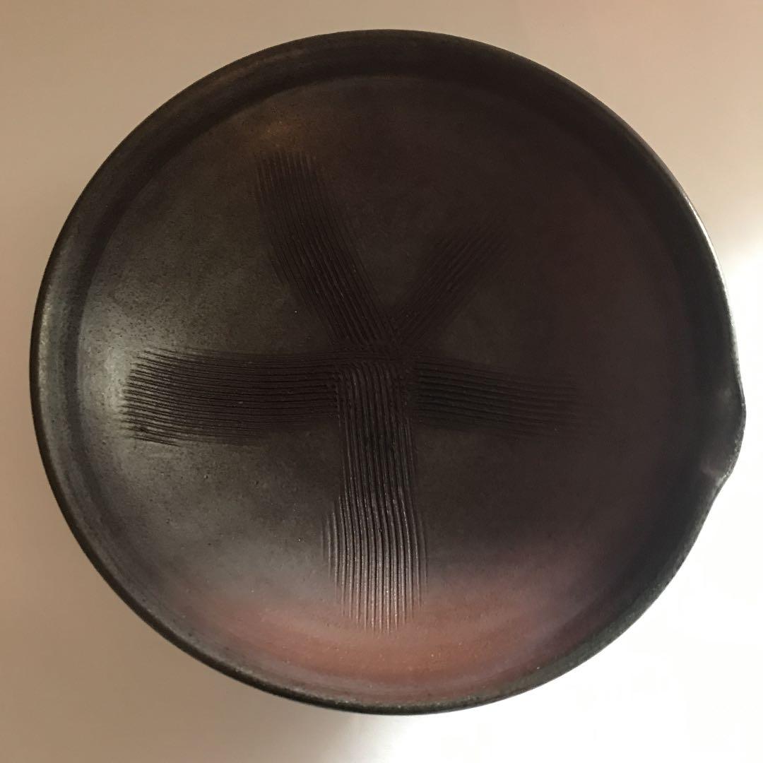 焼締片口櫛目大鉢