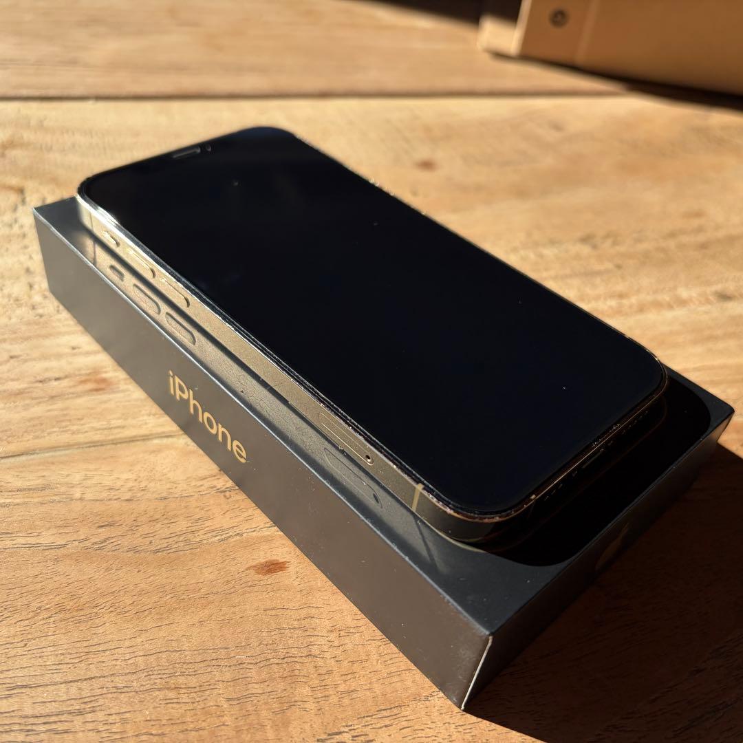 Apple iPhone 12 Pro ゴールド 箱付き