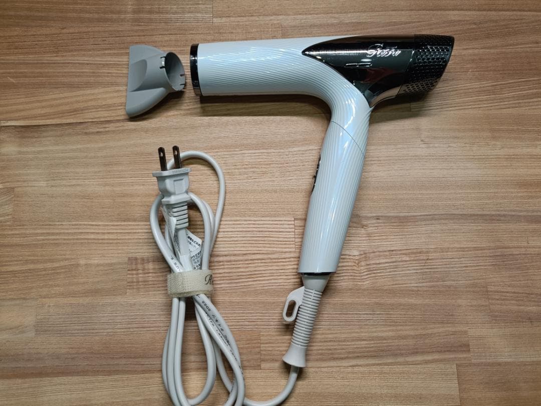 とり天さま専用★安心★整備済み★ ReFa ビューテックドライヤースマート