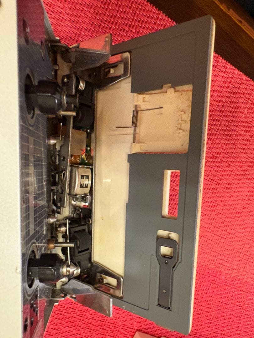 TOSHIBA Walky KT-AS10 状態が非常に悪いジャンク品。