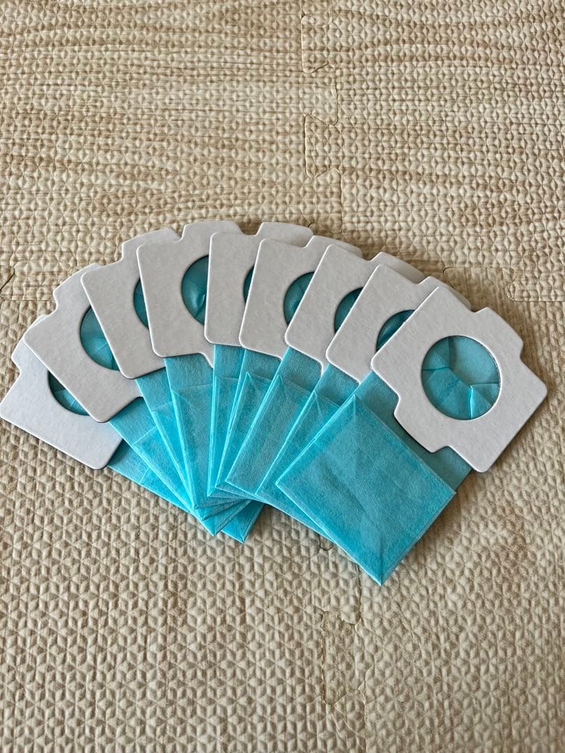 Makita 充電式クリーナー CL107FD 掃除機　マキタ