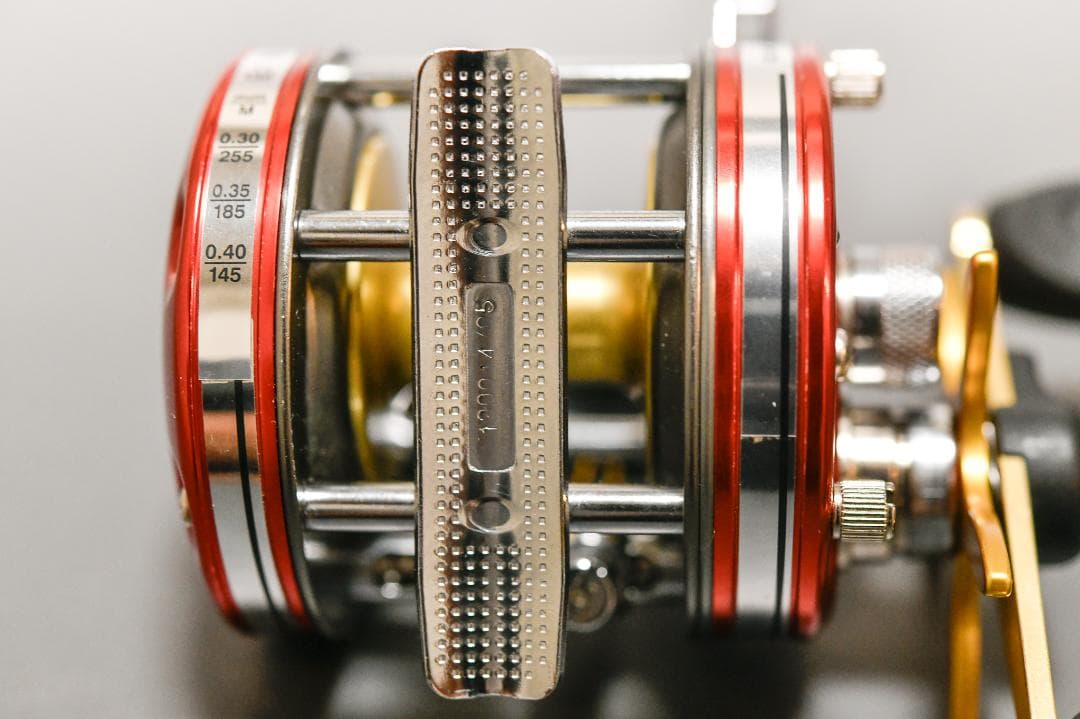 1点限り『未使用』【アブ アンバサダー 5000】レッド ゴールドパーツ