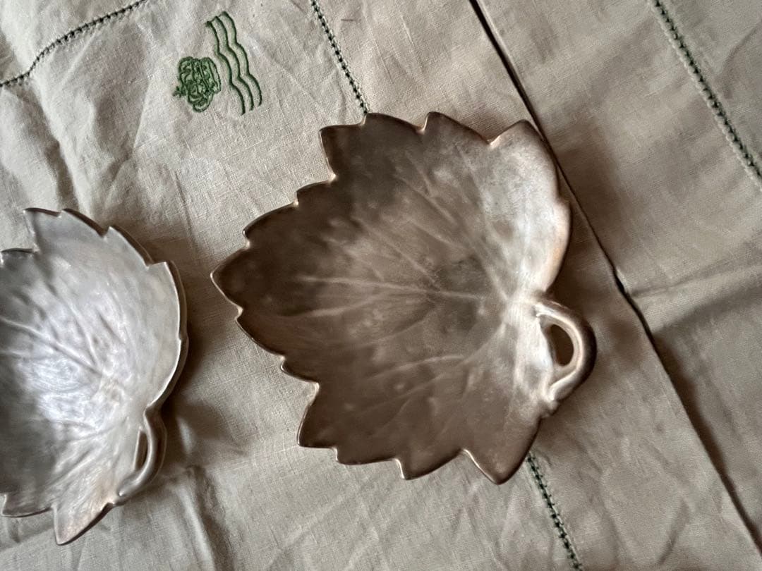 ☆私の部屋　鈴木陽子さん作　プレート2種　4セット銀彩