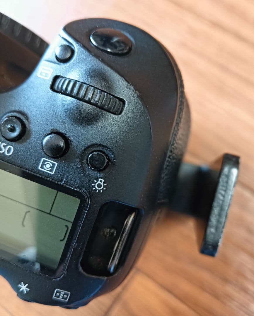 装備多数！！☆Canon EOS 6D Mark2☆SDカードスロットのみ訳あり
