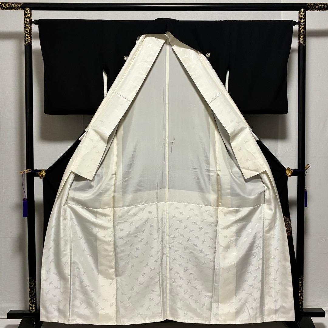 D69 黒留袖 総刺繍 汕頭・相良・金駒刺繍 華文 鳳凰 正絹 着物 袷 極美品