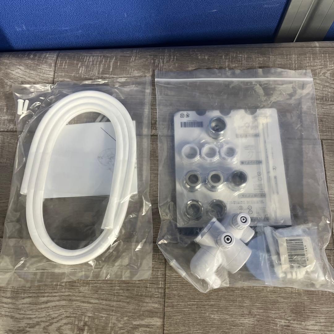 未使用品　アムウェイeSpring浄水器II、シャワー型水栓 取付用パーツキット
