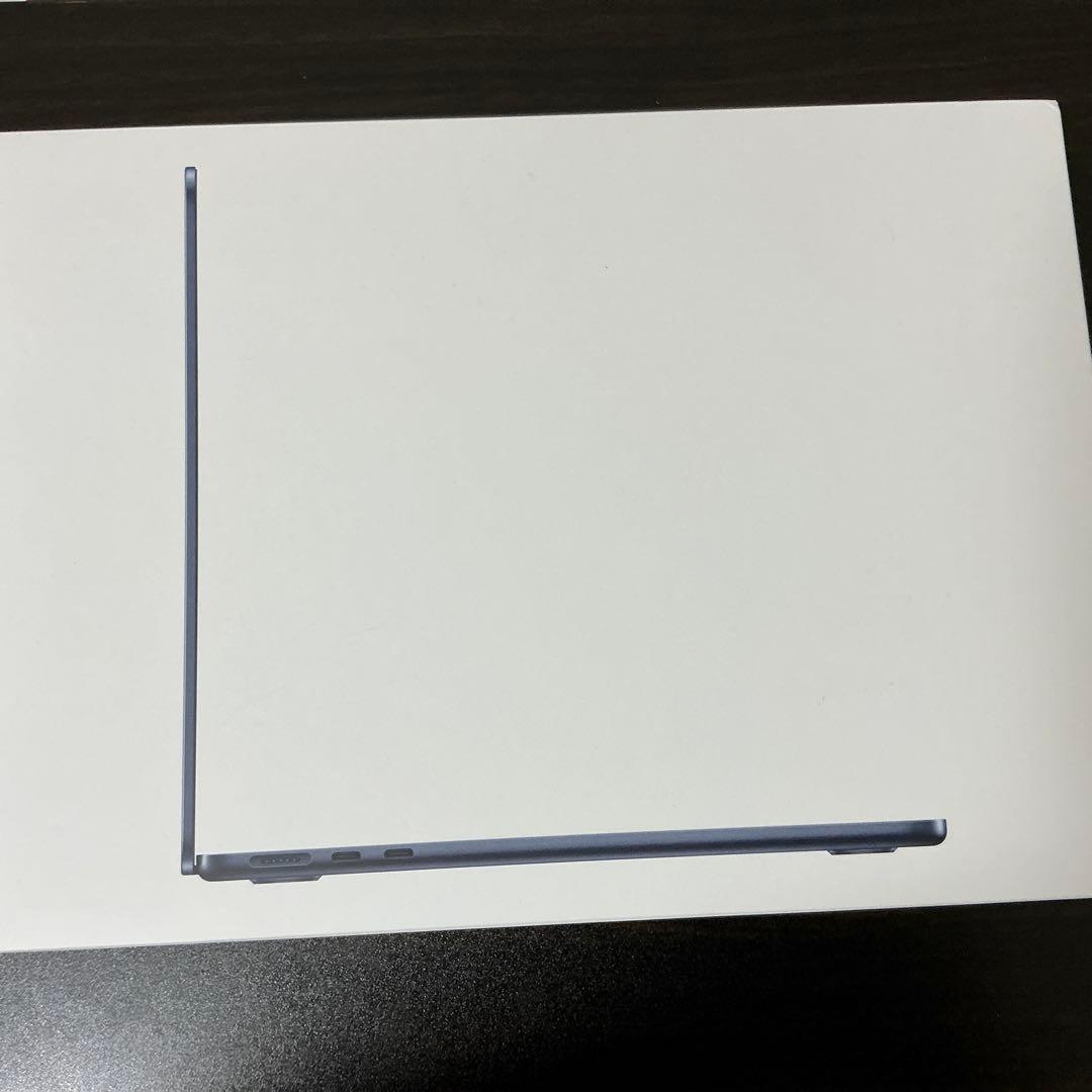 MacBook本体 MacBook Air M2 8GB+256GB
