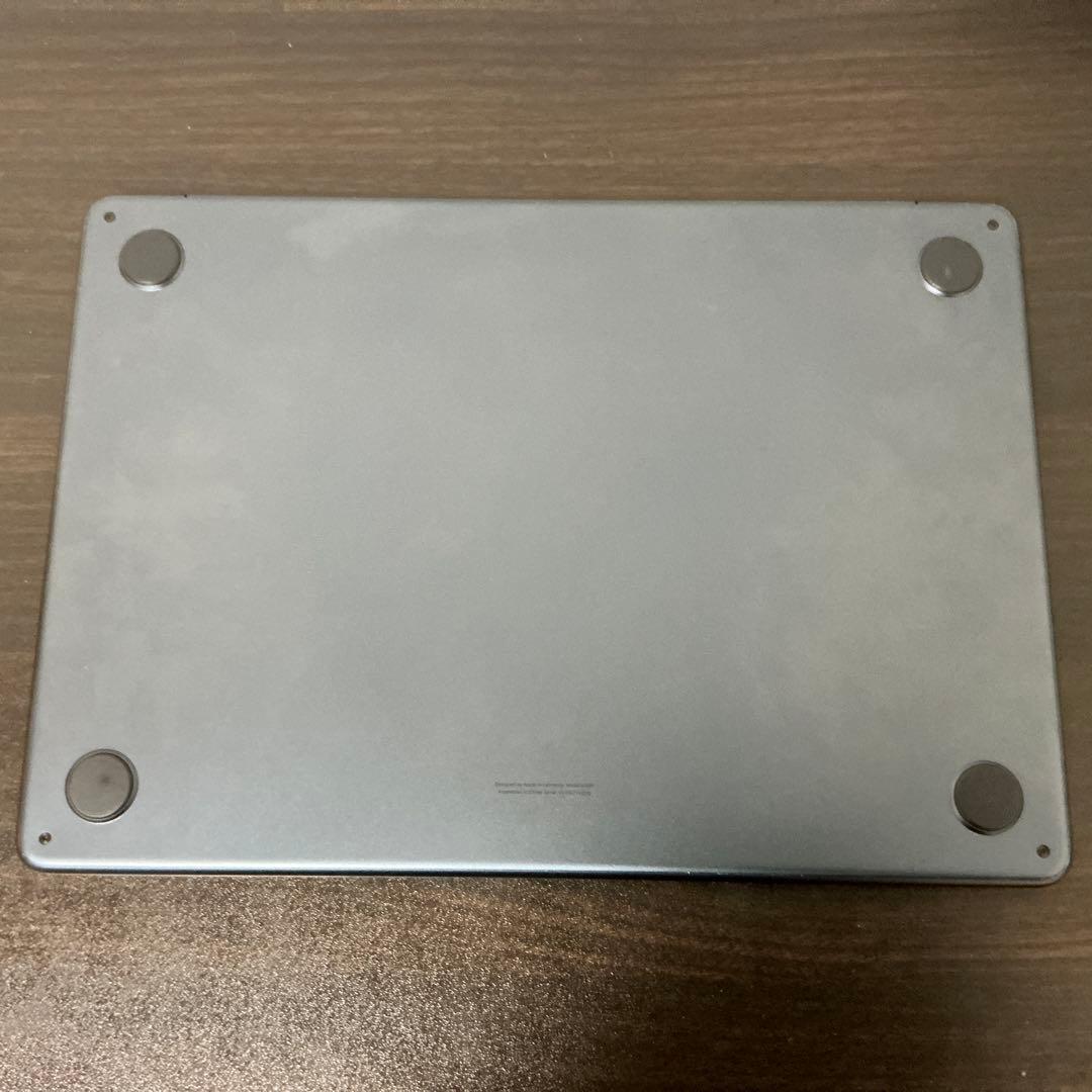 MacBook本体 MacBook Air M2 8GB+256GB