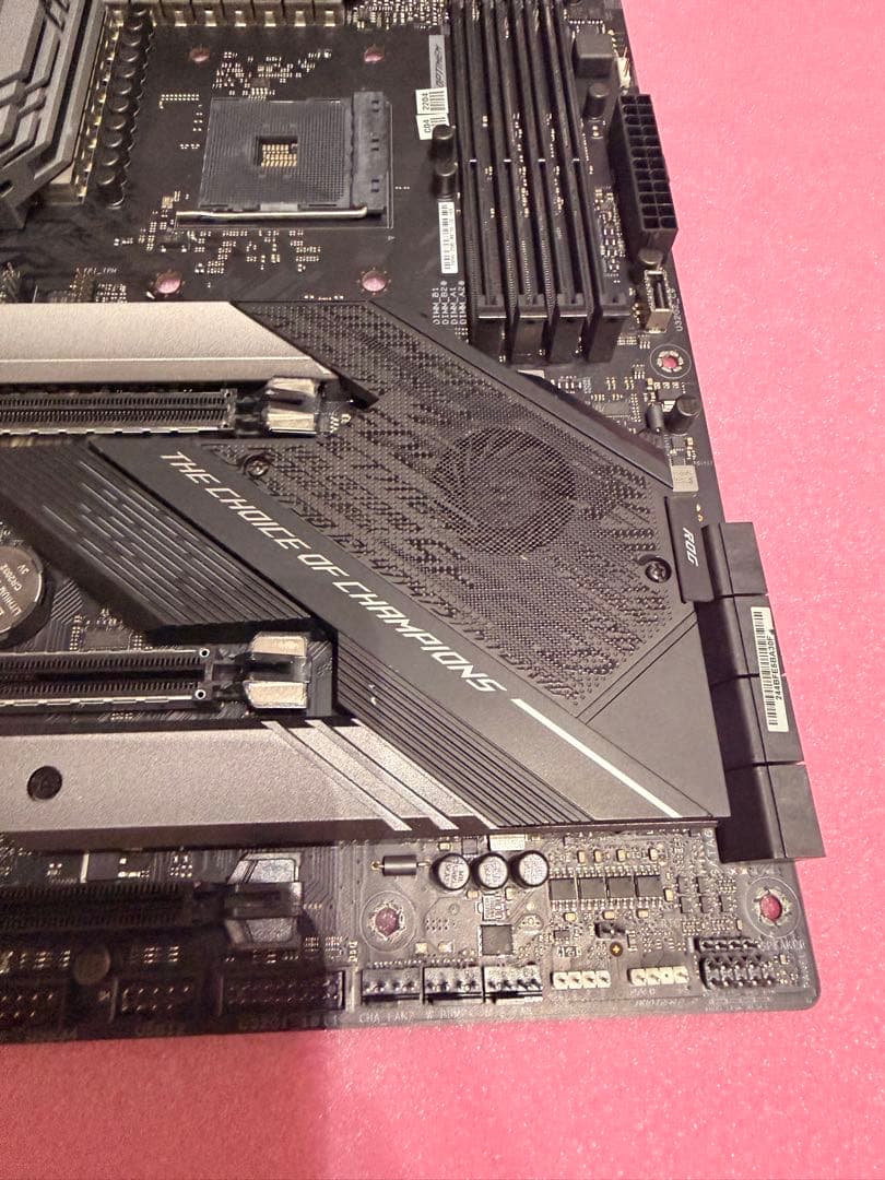 ASUS ROG STRIX X570-E GAMING（ATXマザーボード）