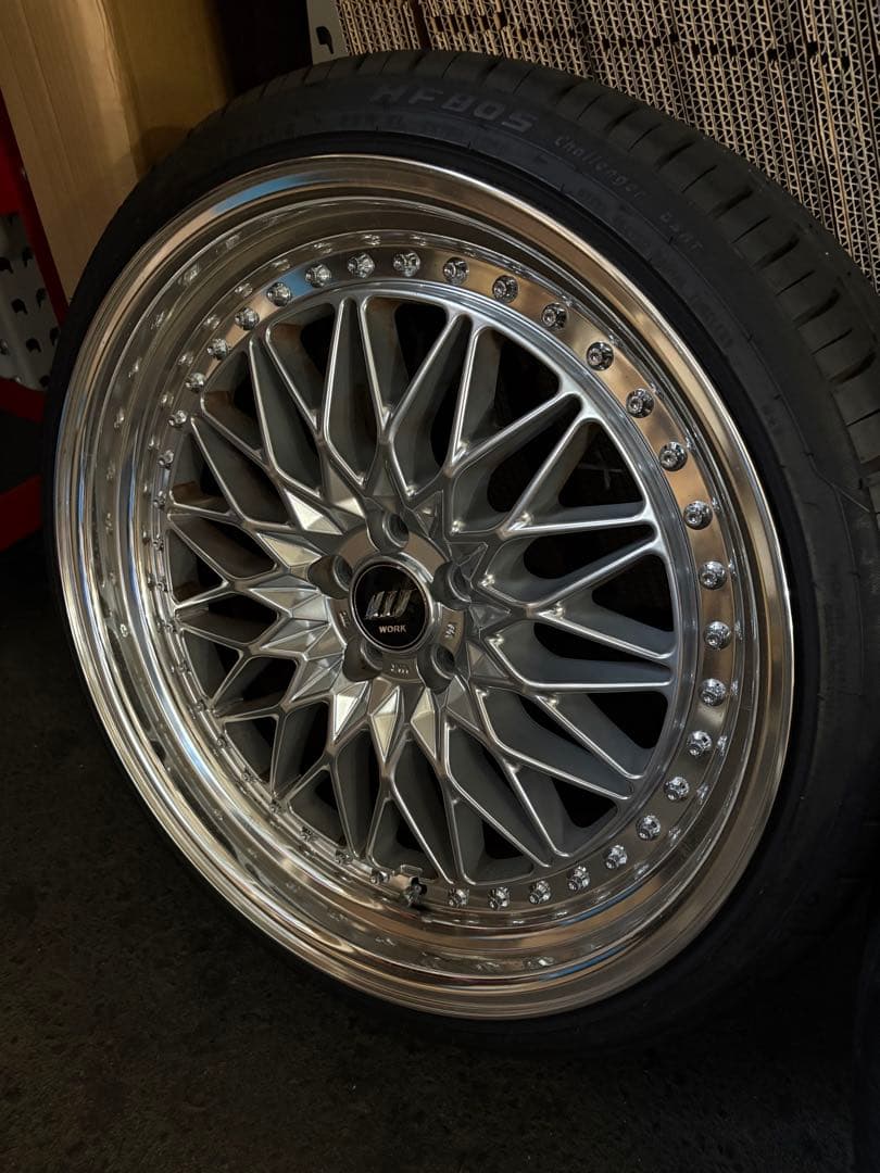 WORK VS XV 19インチ