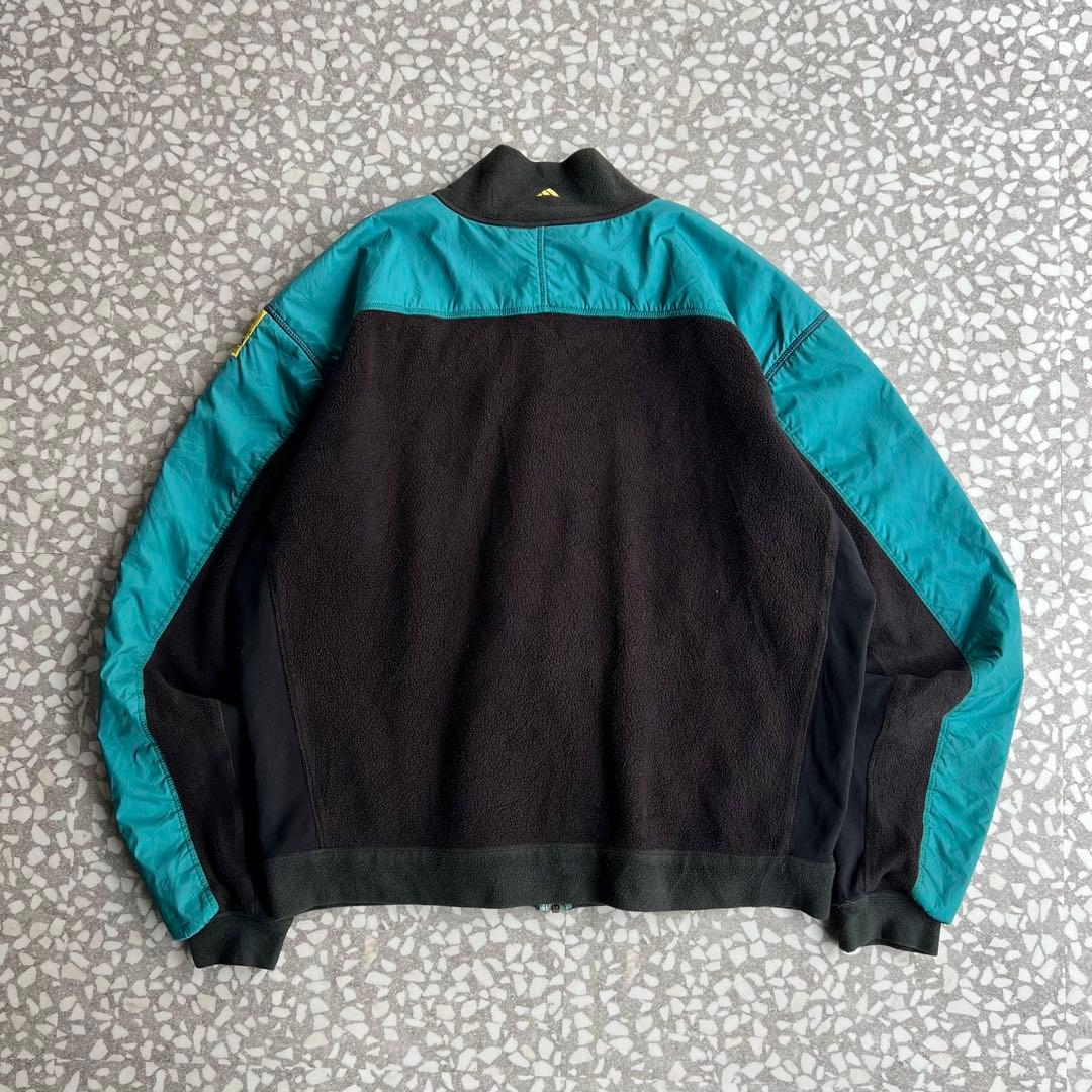 【フリース＆ナイロン切り替え】オールドアディダス古着万国旗タグ常田大希松村北斗