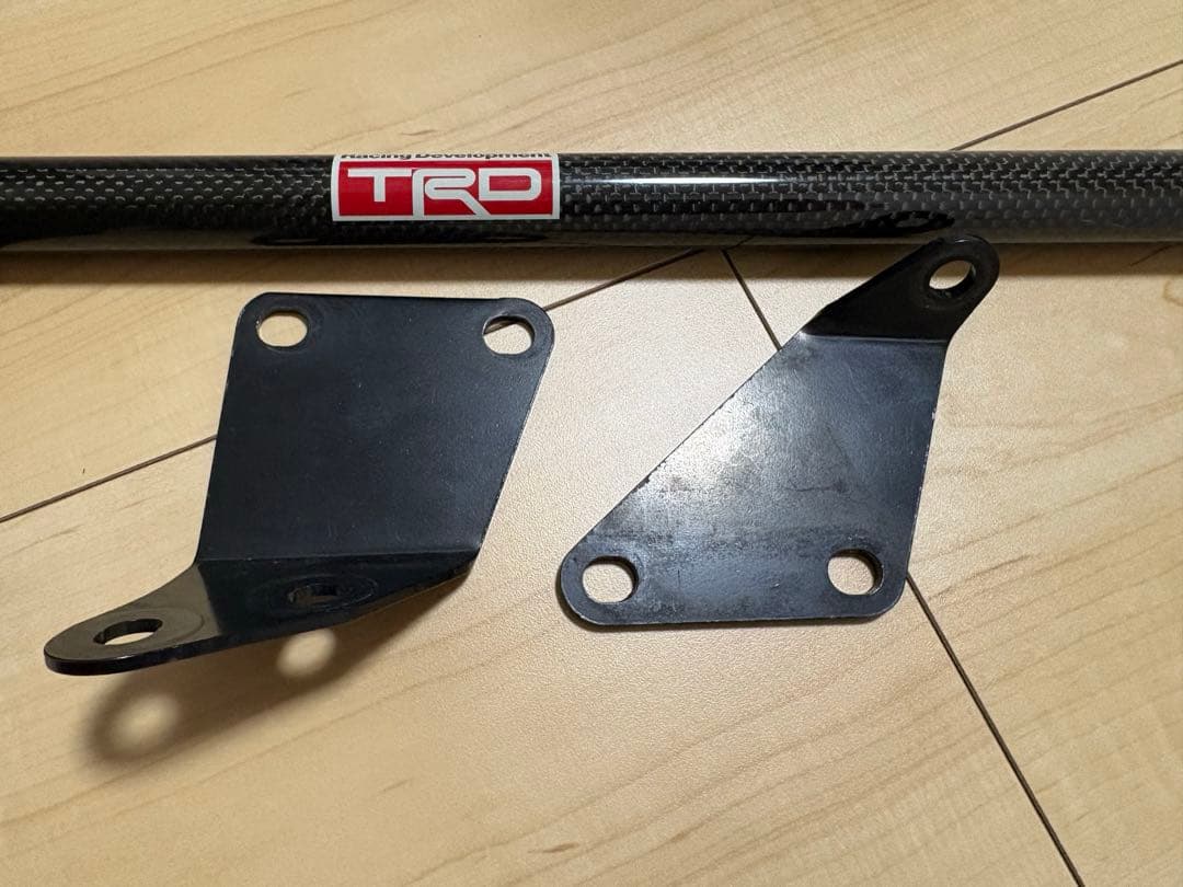 TRD ストラットタワーバー ZN6 ZC6 86 BRZ