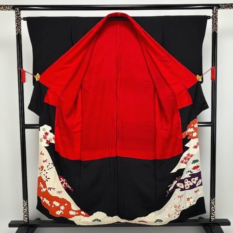 まりこさん専用　アンティーク　黒留袖　両褄　駒刺繍　大正ロマン　正絹　J101