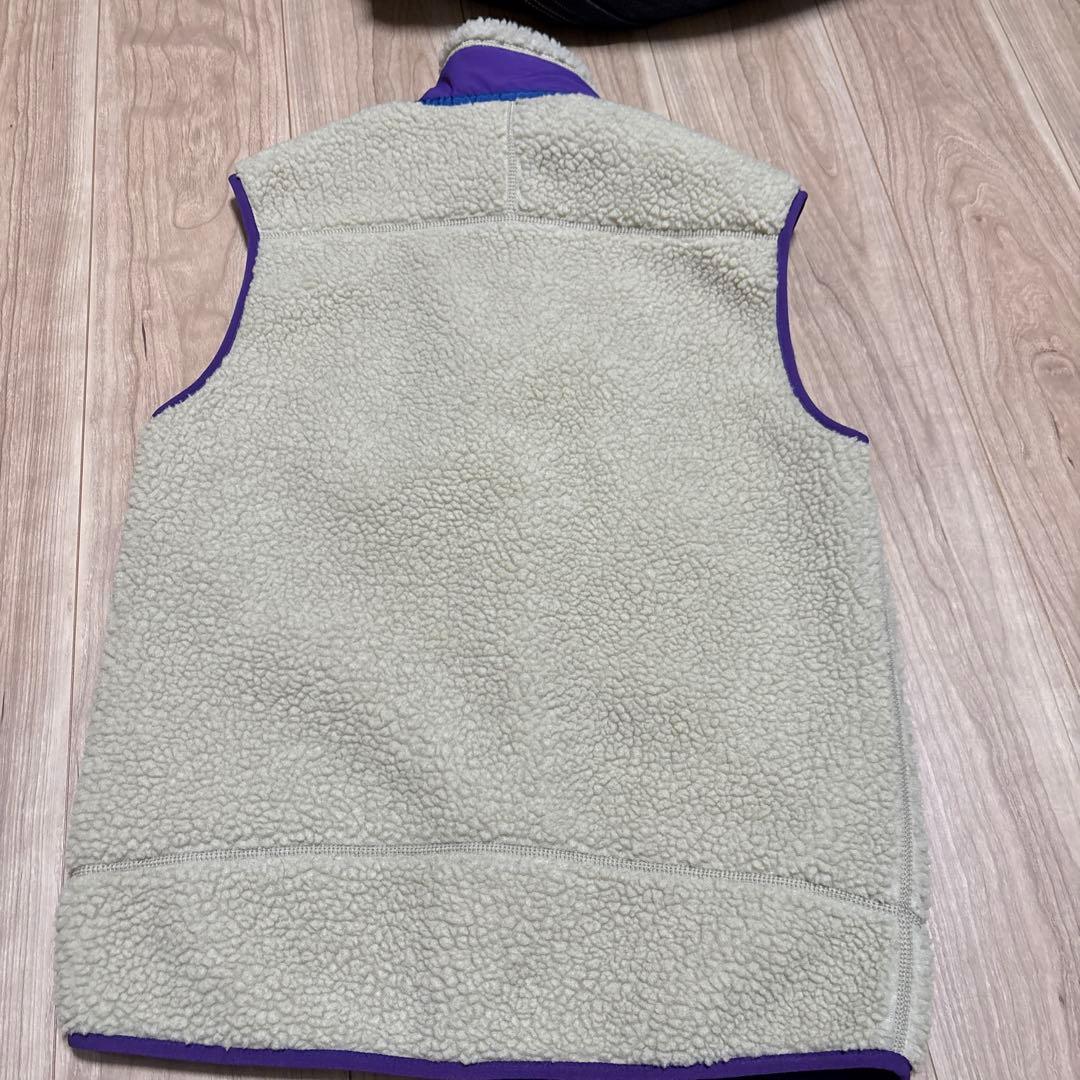 パタゴニア　クラシックレトロxベスト　直営店購入　ベージュ×パープル