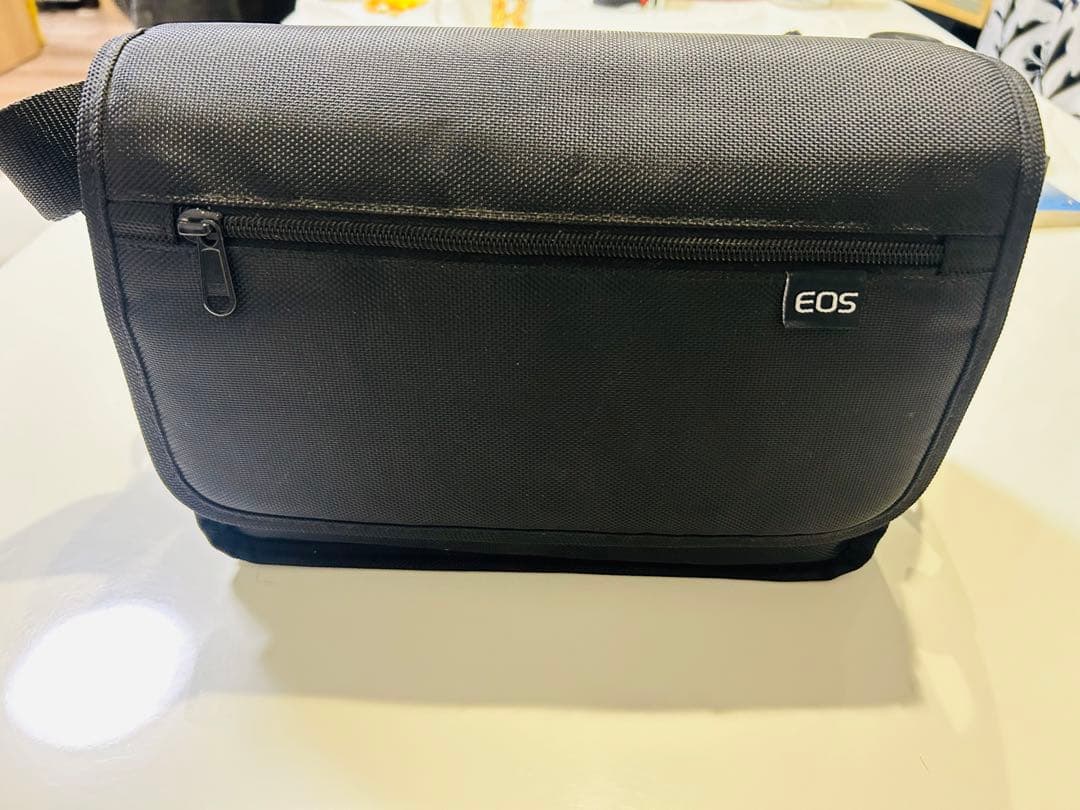 Canon EOS kiss X6i デジタル一眼レフ