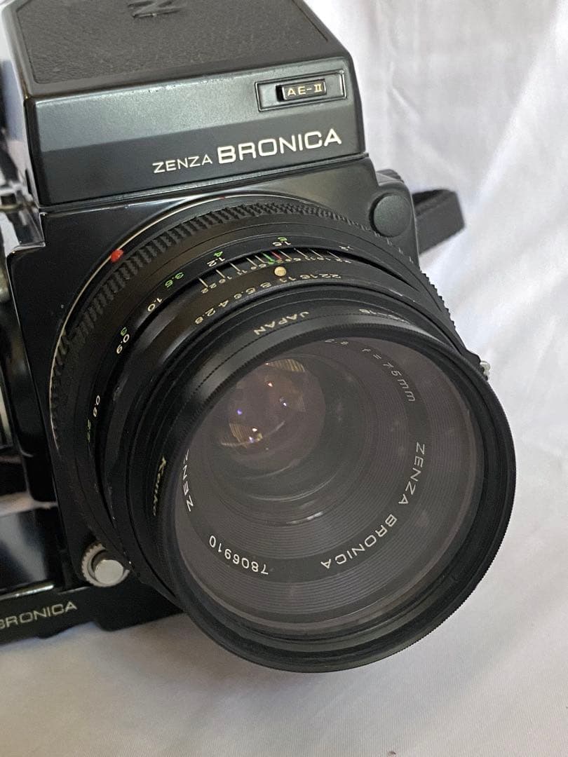 Zenza Bronica ETRS 75mm ゼニアブロニカ　グリップ付き