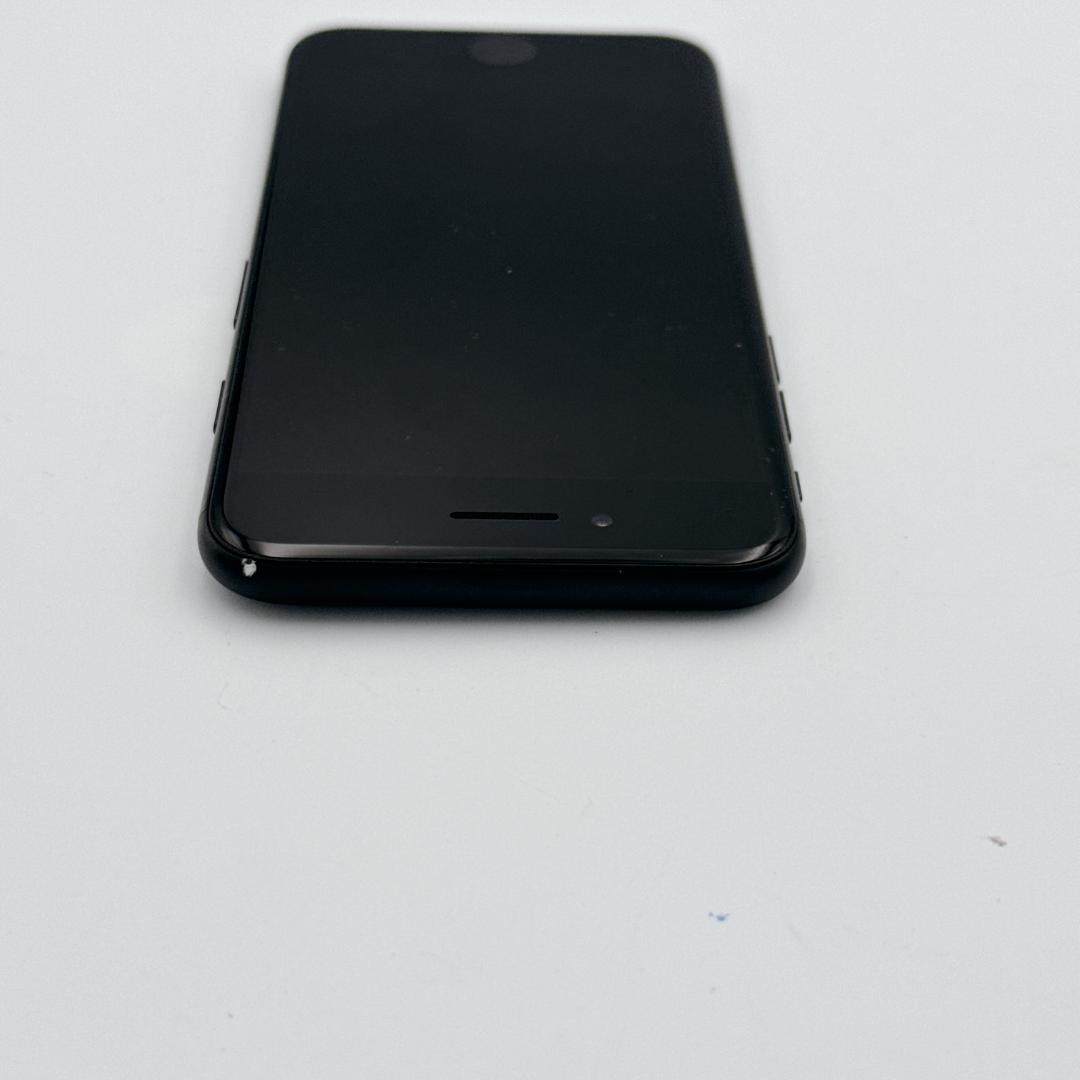 【美品】Apple iPhone7 ブラック NNCK2J/A 128GB