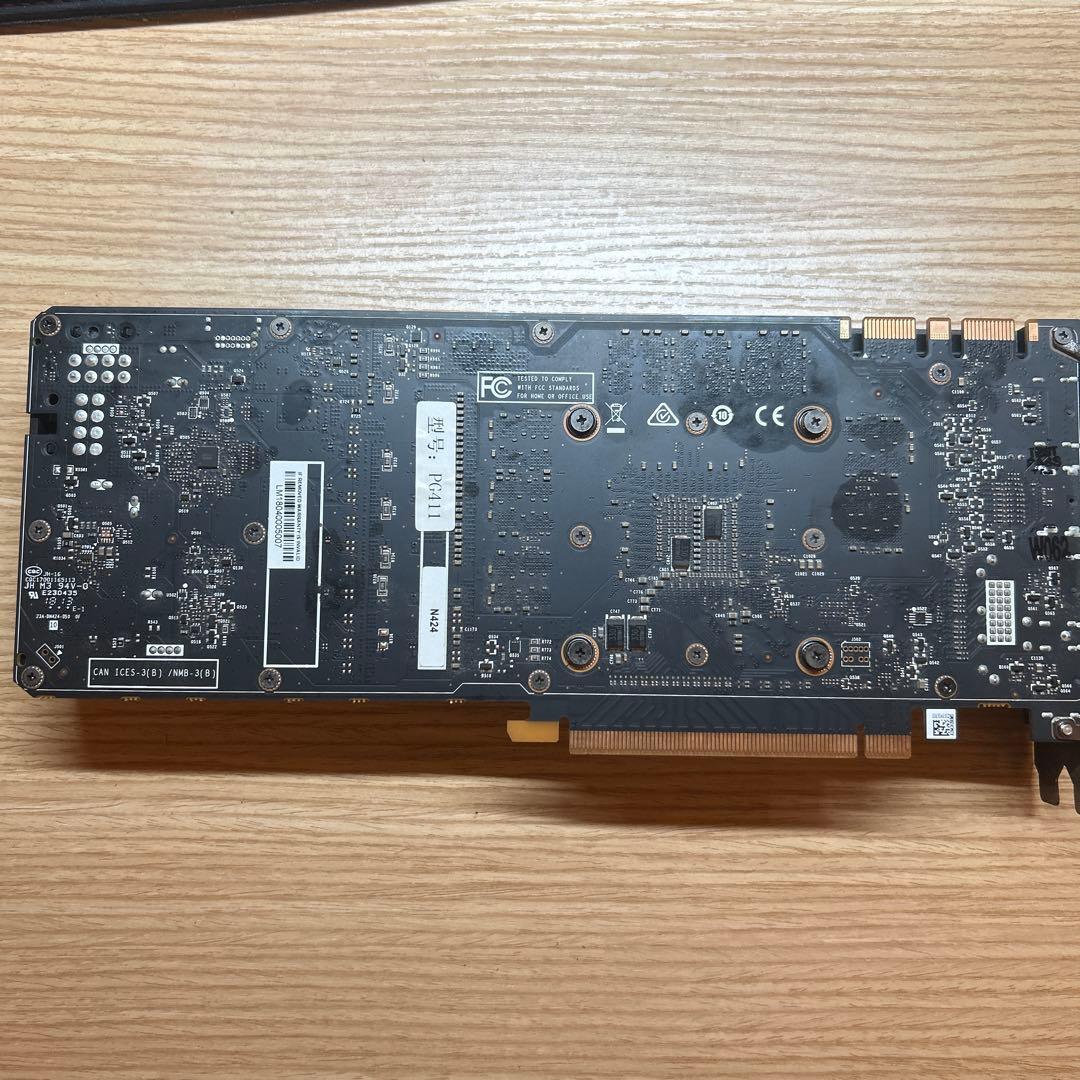 NVIDIA GeForce GTX 1070 Ti 本体