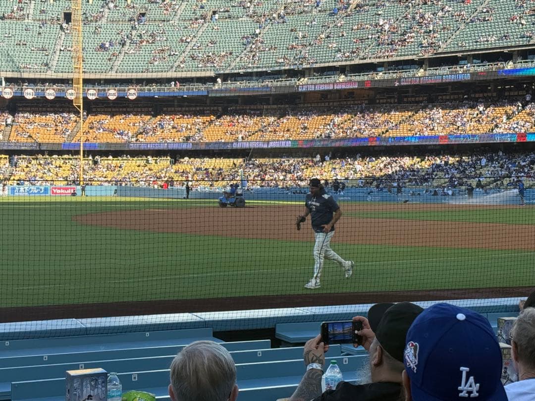 tsushiさま【即日発送】クレイトン・カーショー ボブルヘッド 3000奪三振