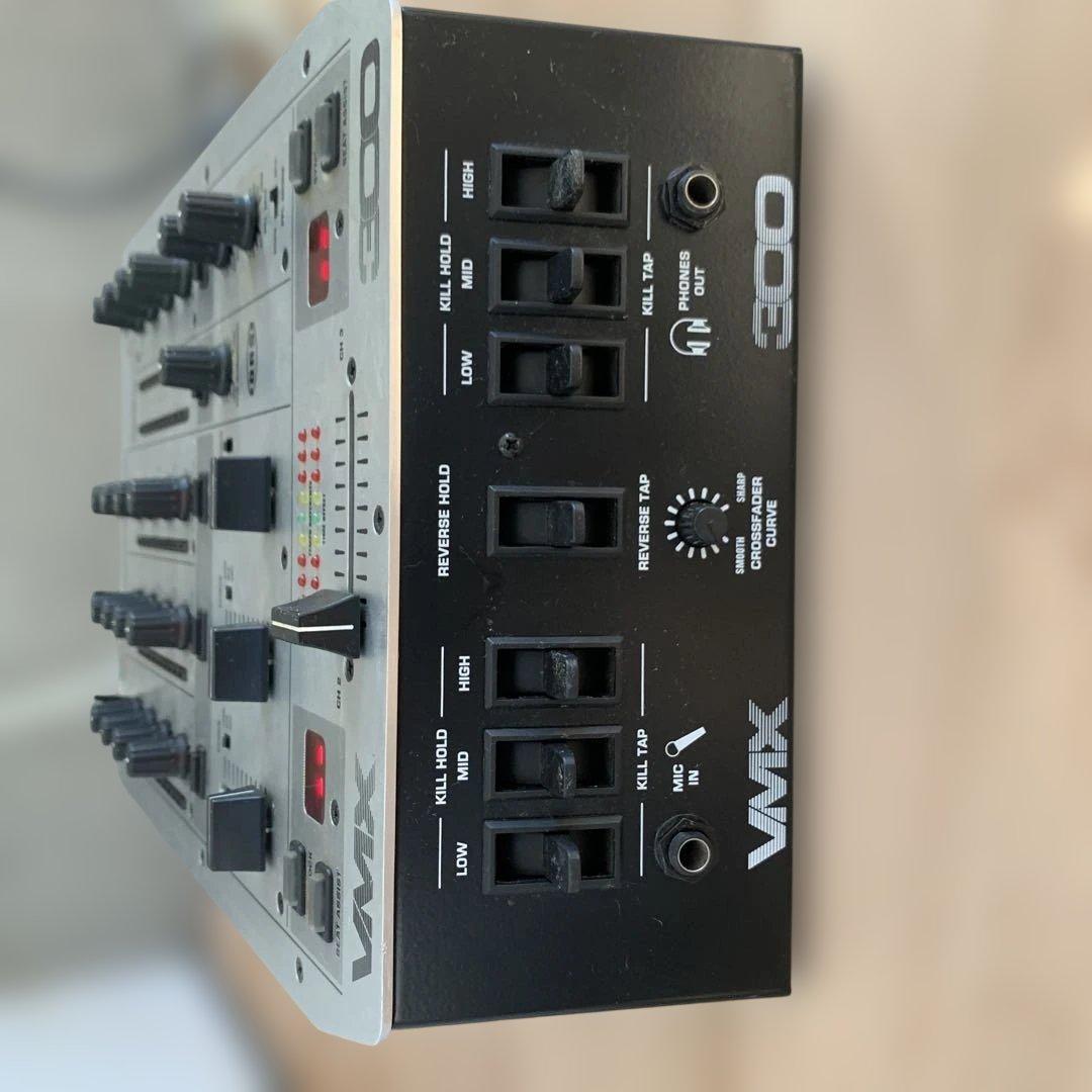 VMX 300 DJミキサー