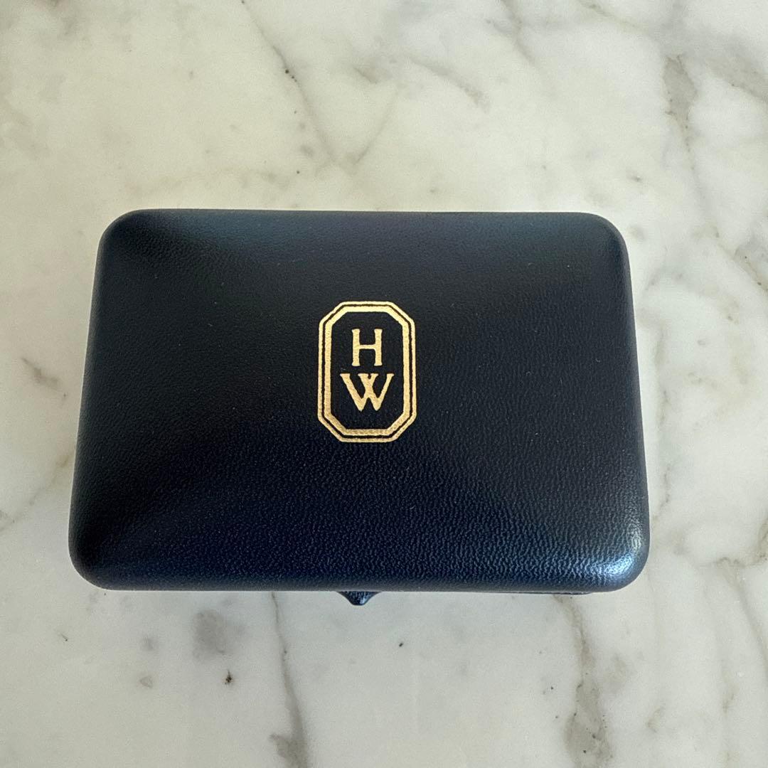 HARRY WINSTON ピアスケース