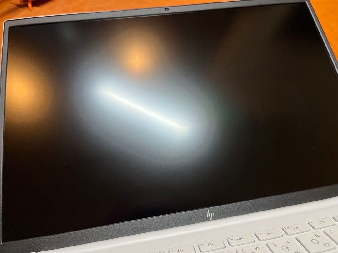 HP Pavilion 13インチ ホワイトノートPC