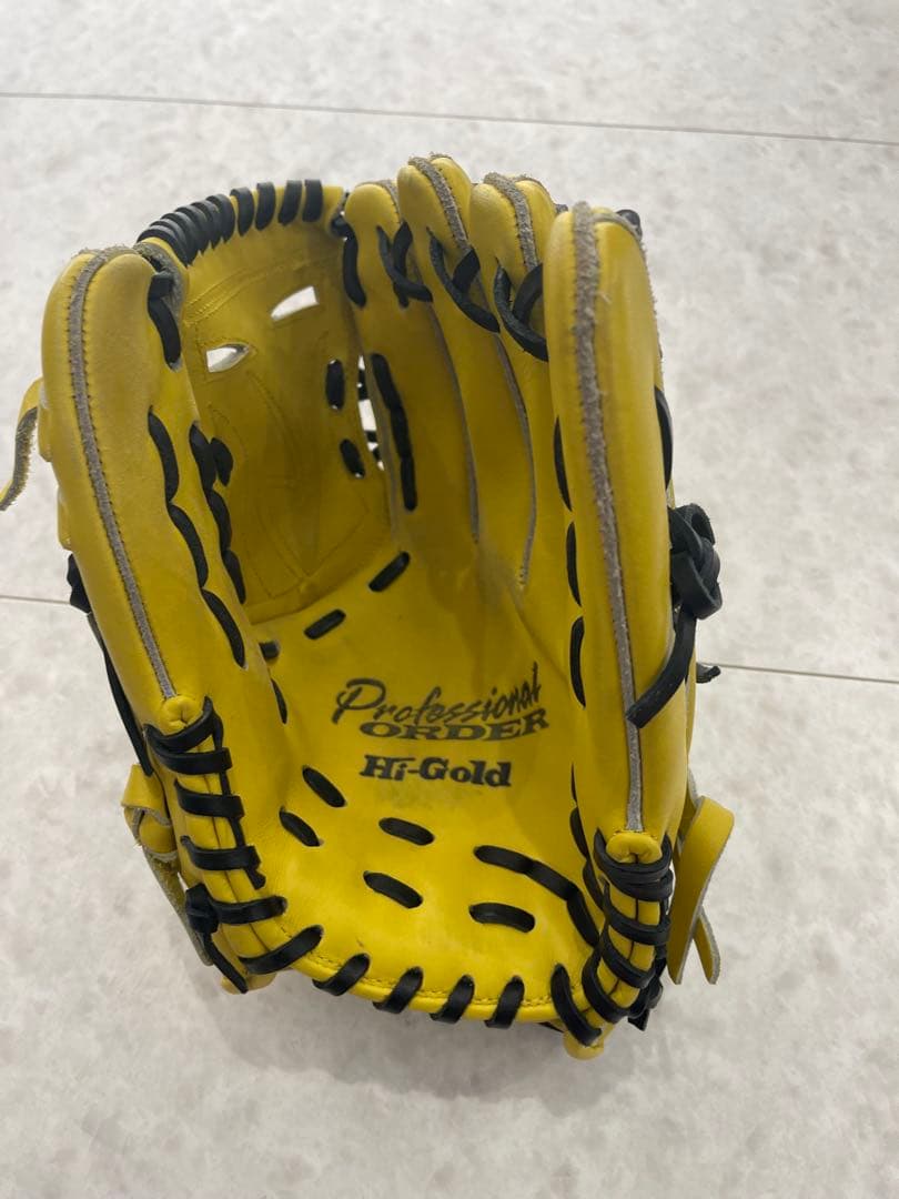 野球　グローブ　投手用　ハイゴールド