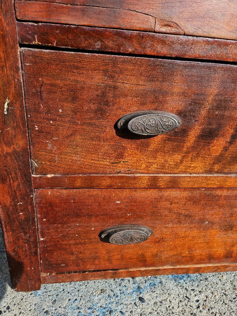 日本のアンティーク 欅の古いチェスト 無垢材 洋箪笥 引出し 収納 古家具