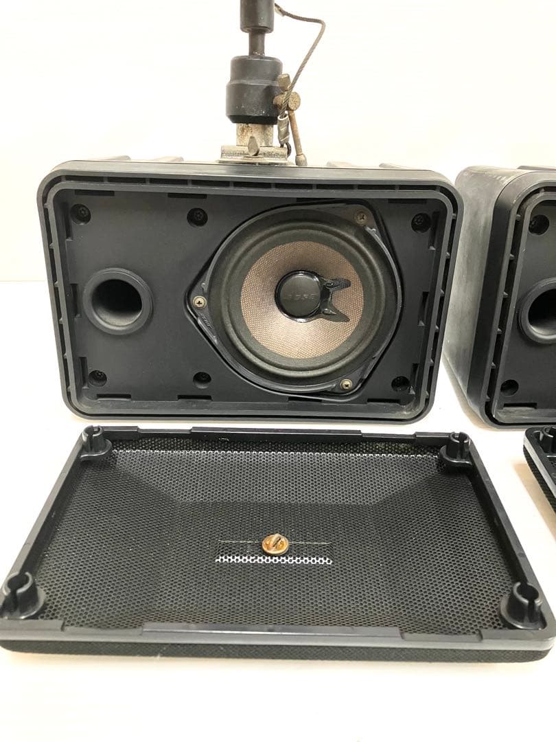 ◆BOSE◆101MM スピーカー 連番 ２台セット ブラケット／ケーブル付き