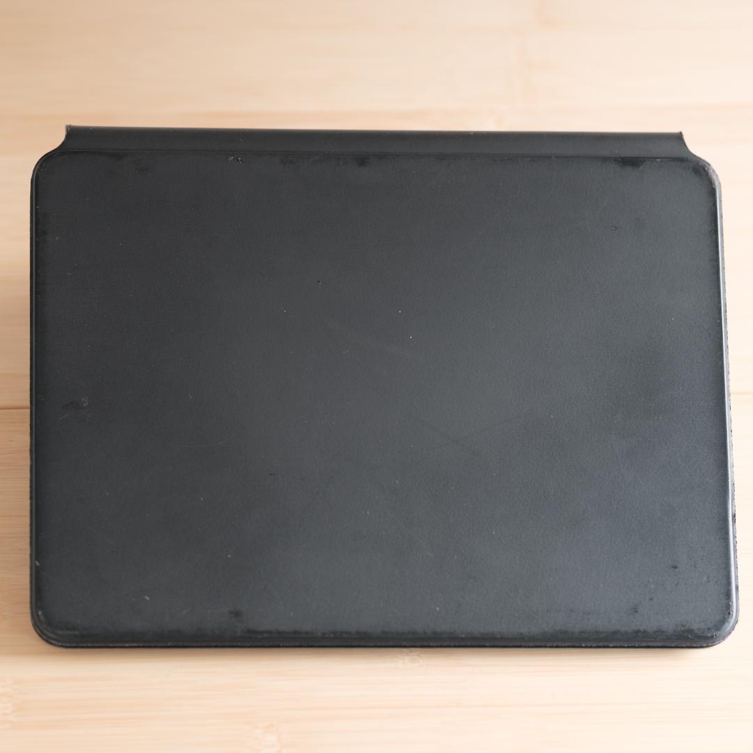 11インチ iPad用 初代 Magic Keyboard 英字配列 中古