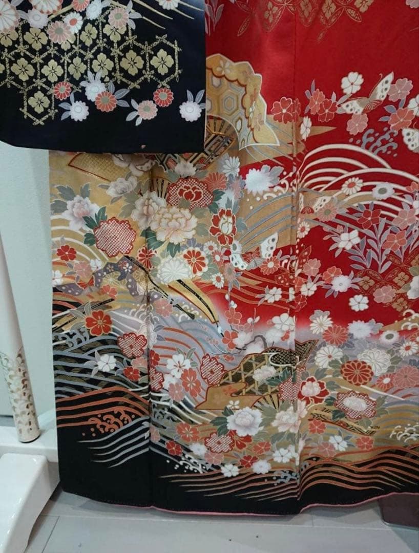 【中古品】振袖・エンジ下黒波【b232】/成人式/卒業式/結婚式/