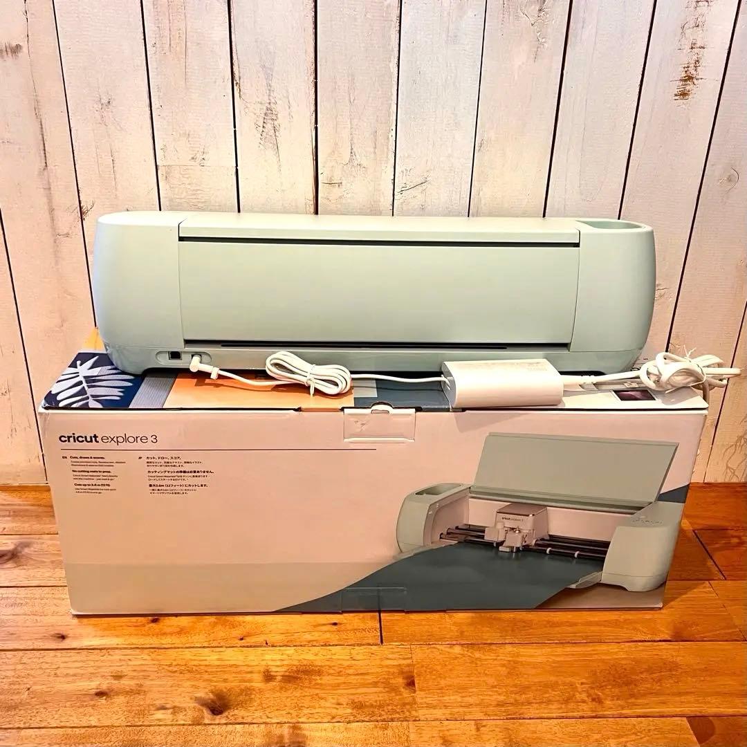 【美品】Cricut クリカット エクスプローラー3