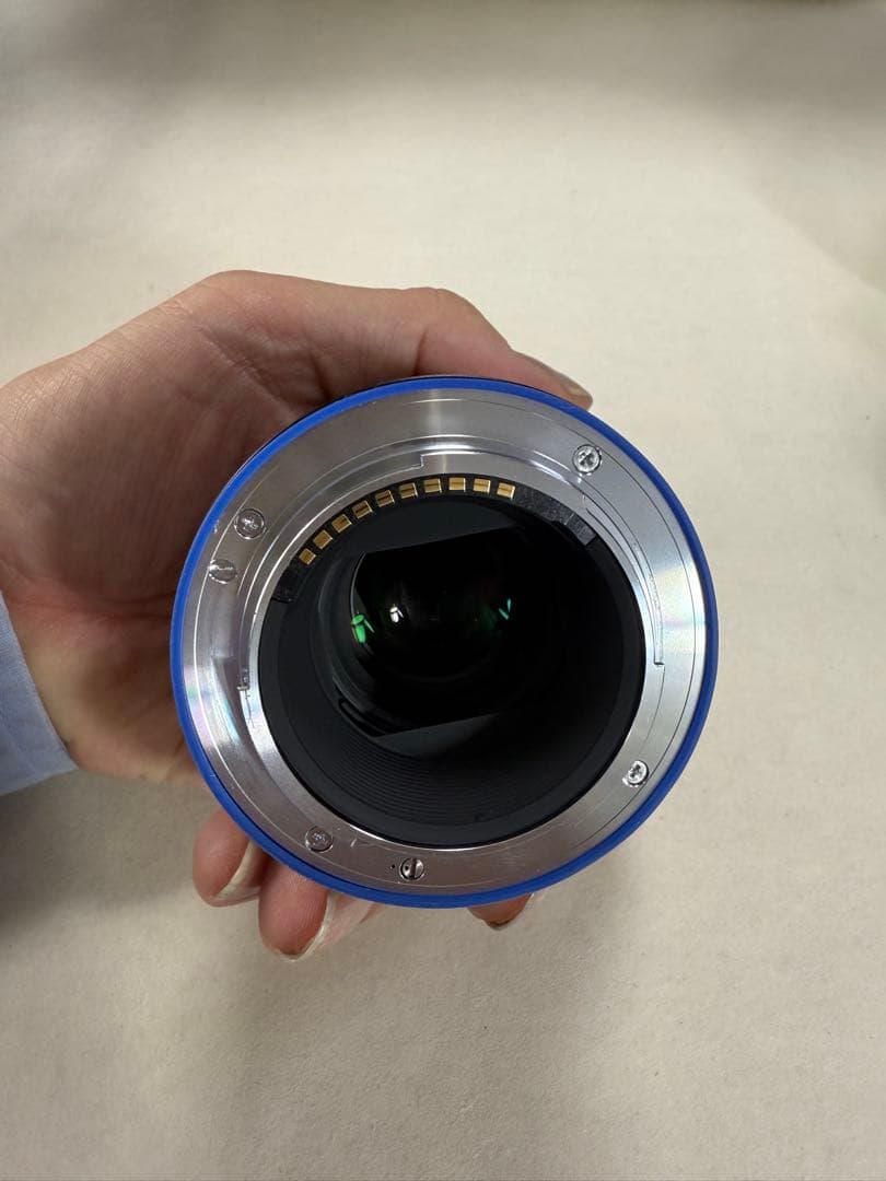 美品　Zeiss Loxia 2/50