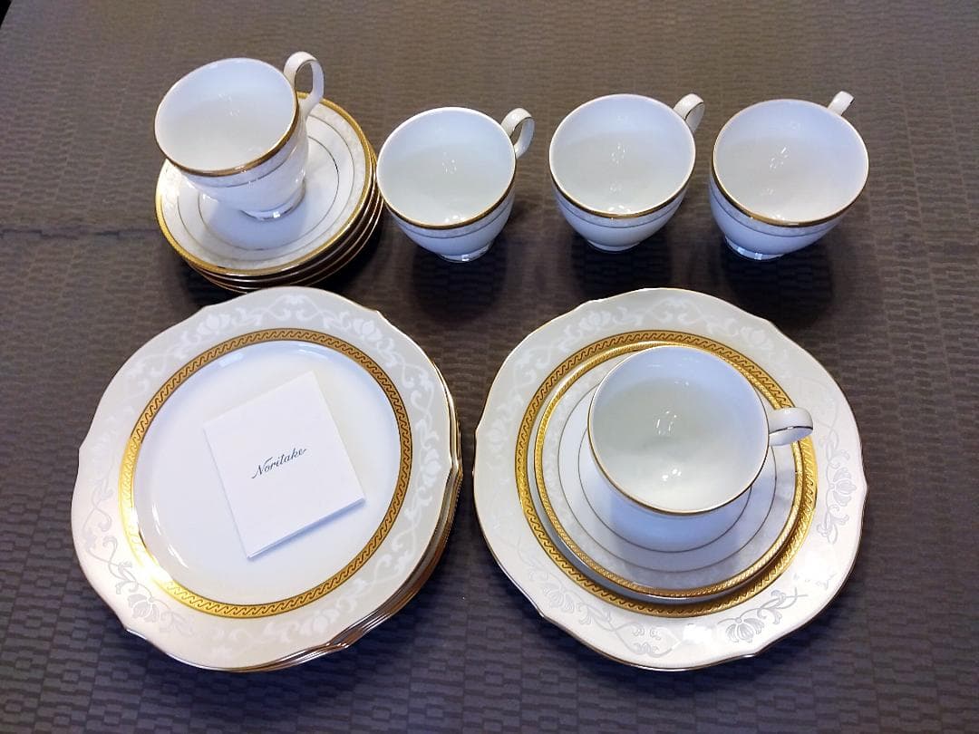 新品　美品　ノリタケ　食器　カップ＆ソーサー　プレート　カトラリー　20点♪