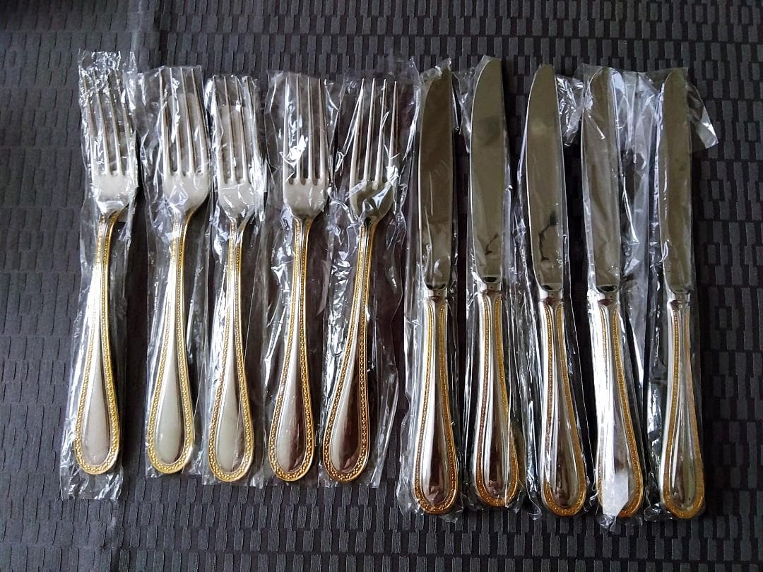 新品　美品　ノリタケ　食器　カップ＆ソーサー　プレート　カトラリー　20点♪