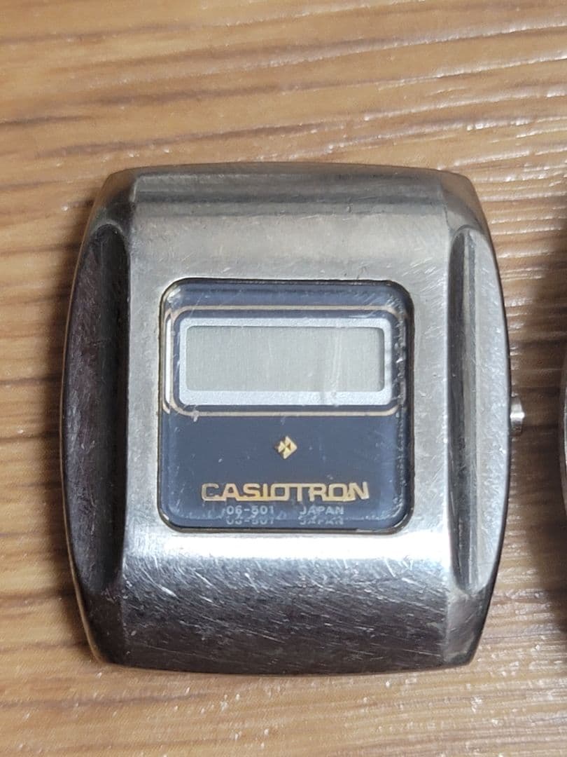 カシオCASIOTRON 02-503 オリジナル06-501 まとめ売り2個