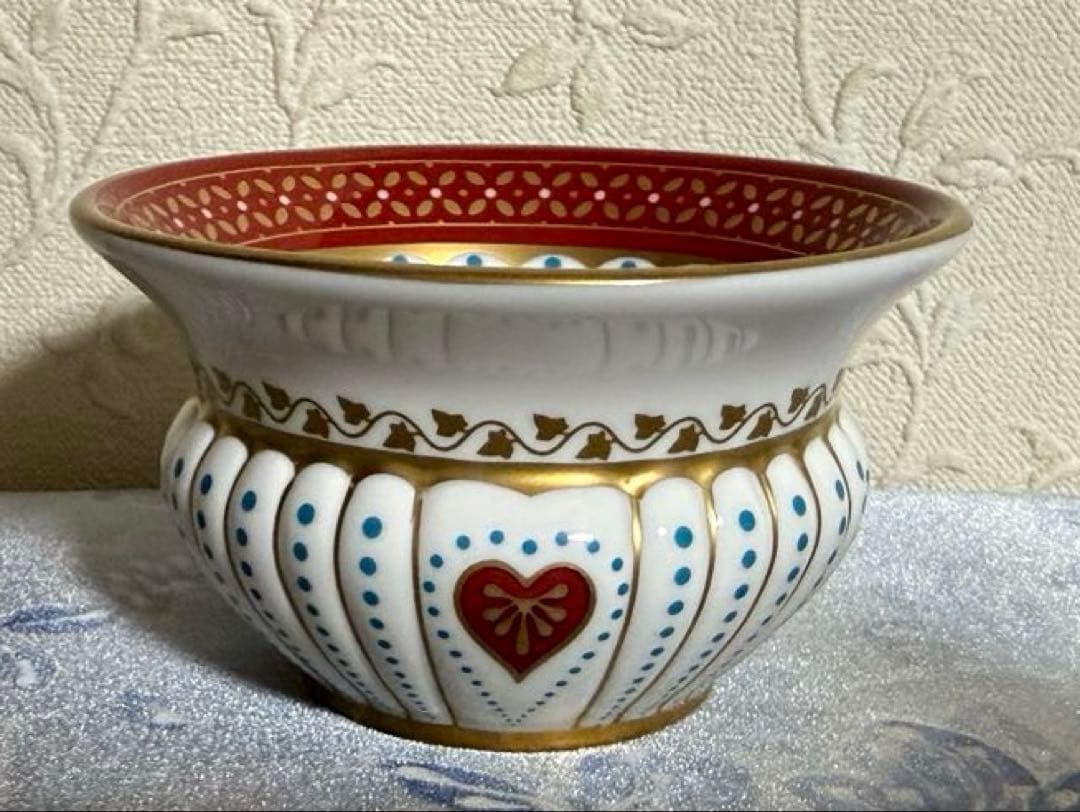 【希少】ウェッジウッド ハートオブクィーン　シュガーポット