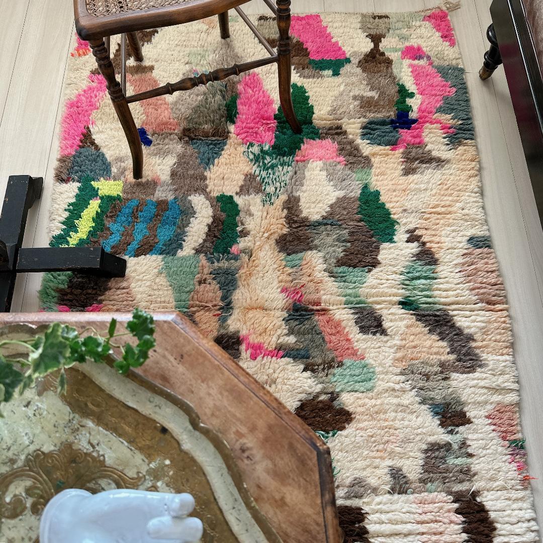 モロッコ製ヴィンテージラグ146 レア ピンク ミントグリーン ブルー