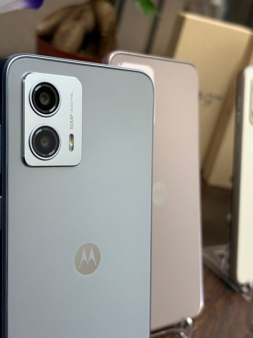 携帯電話本体 Motorola g64y