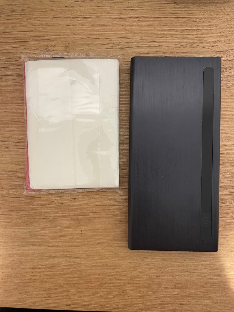 ワイヤレス　カメラ付　モバイルバッテリー　万能モバイルバッテリー