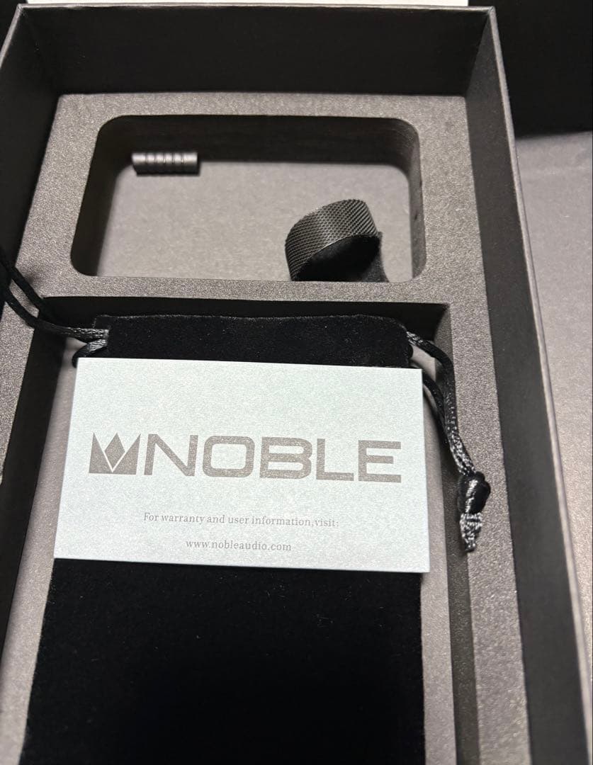 イヤホン Noble Audio Knight IEM