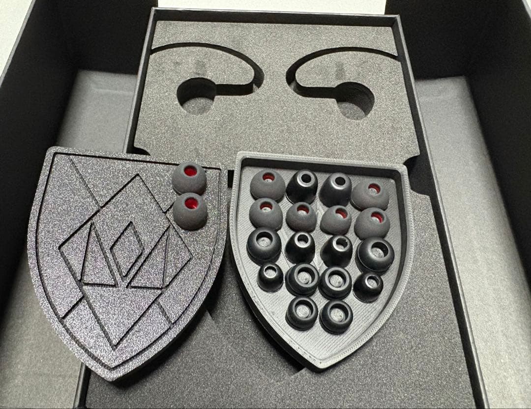 イヤホン Noble Audio Knight IEM