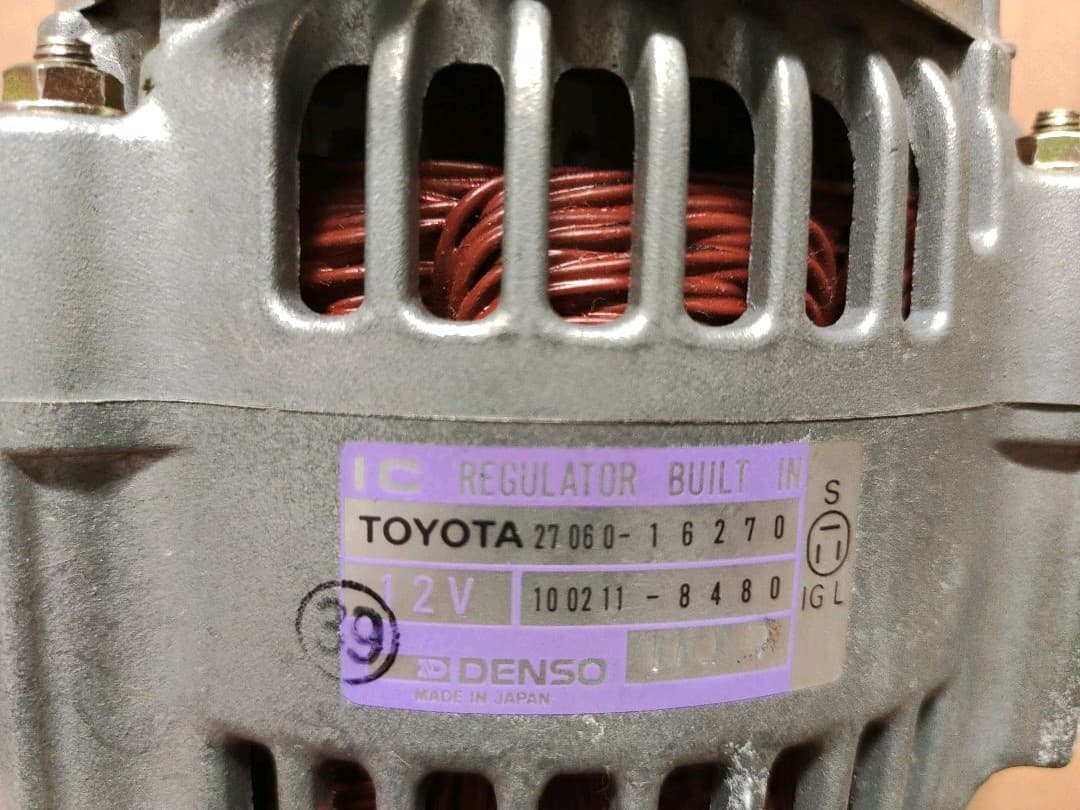【新品未使用】トヨタ純正　オルタネーター　27060-16270 AE95