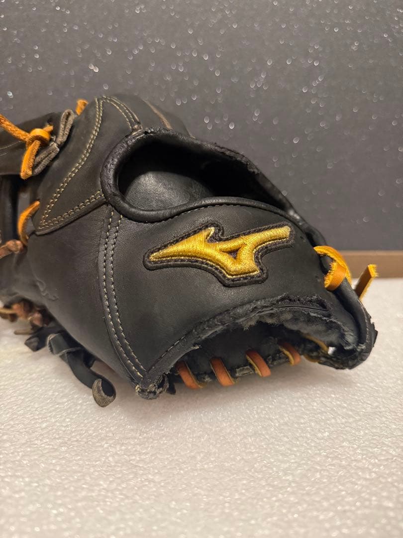 ★人気★ ミズノ 最高級 ミズノプロ 硬式外野手 左 良型 紐交換 ウェブ交換