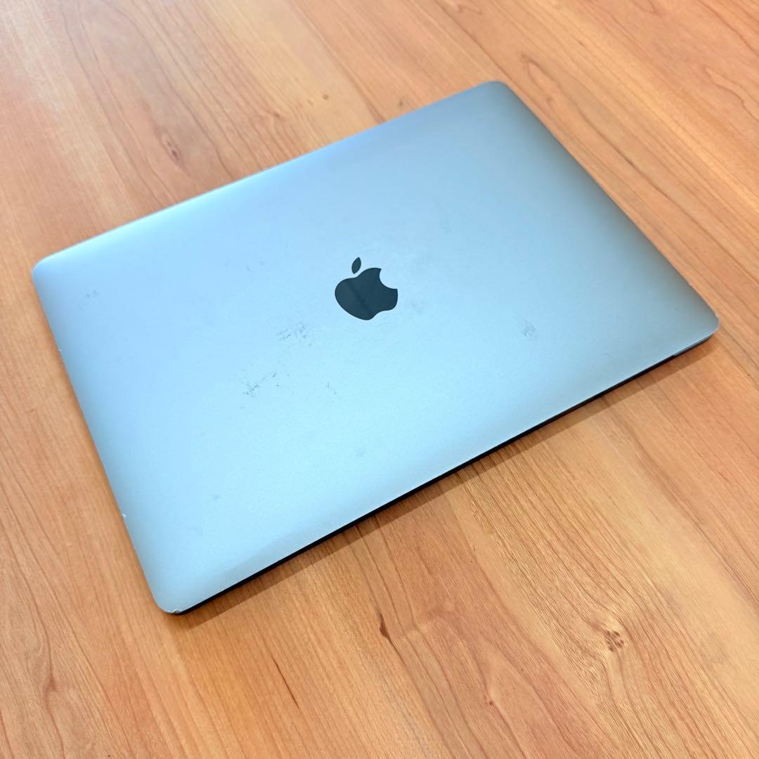 MacBook pro 13インチ 2019 i7 メモリ16GB SSD1TB