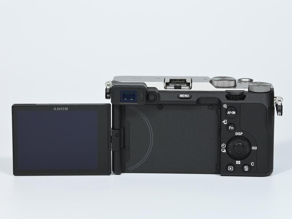 【ほぼ新品】 SONY α7C ILCE-7CL レンズキット 《ショット数4》