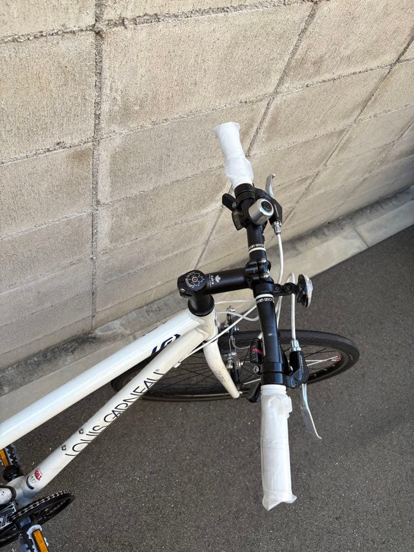クロスバイク　ルイガノ　White
